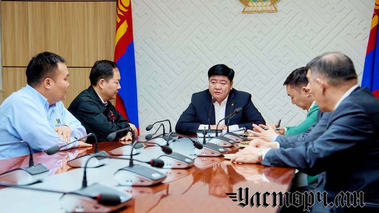 “ТУУЛЫН ХУРДЫН ЗАМ” ТӨСӨЛТЭЙ ХОЛБОГДУУЛАН ГУРВАН ТАЛТ УУЛЗАЛТ ХИЙЖ ЗАМЫН АЖЛЫГ ЭХЛҮҮЛЭХИЙГ ЗӨВШӨӨРЛӨӨ