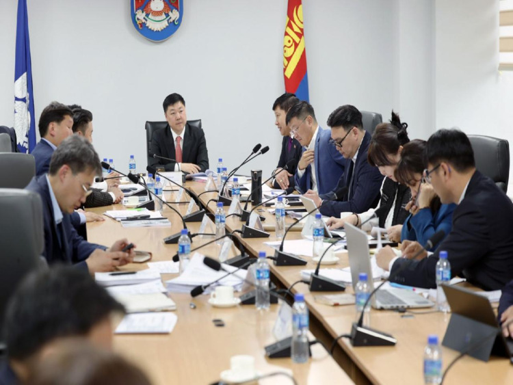 2026 оны төсөвт нэмэлт өөрчлөлт оруулах тухай асуудлыг НИТХ-ын ээлжит бус XIII хуралдаанаар хэлэлцэхийг дэмжлээ
